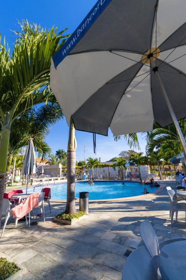 Cd Diroma Resort Калдас Новас Екстериор снимка
